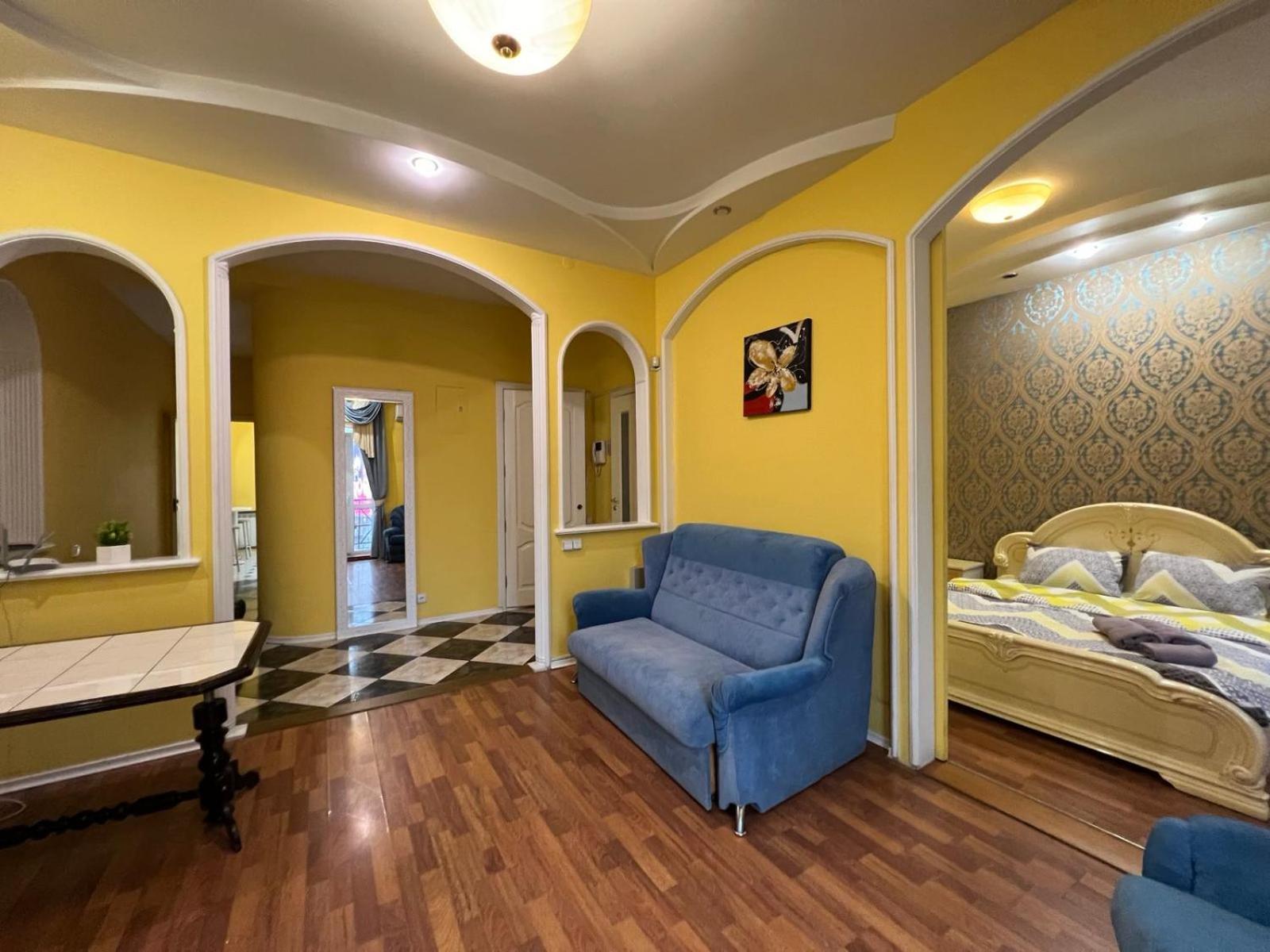 Apartment Near Gulliver Kiev Eksteriør billede